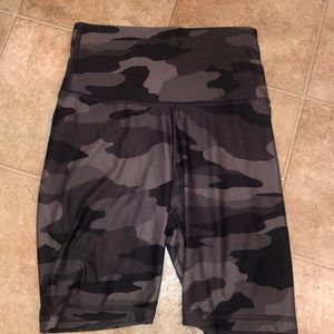 AERIE camo bike shorts